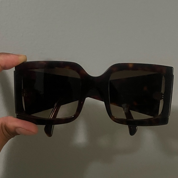 Celine - Tortoise shell brow sunglasses - Picture 1 of 6